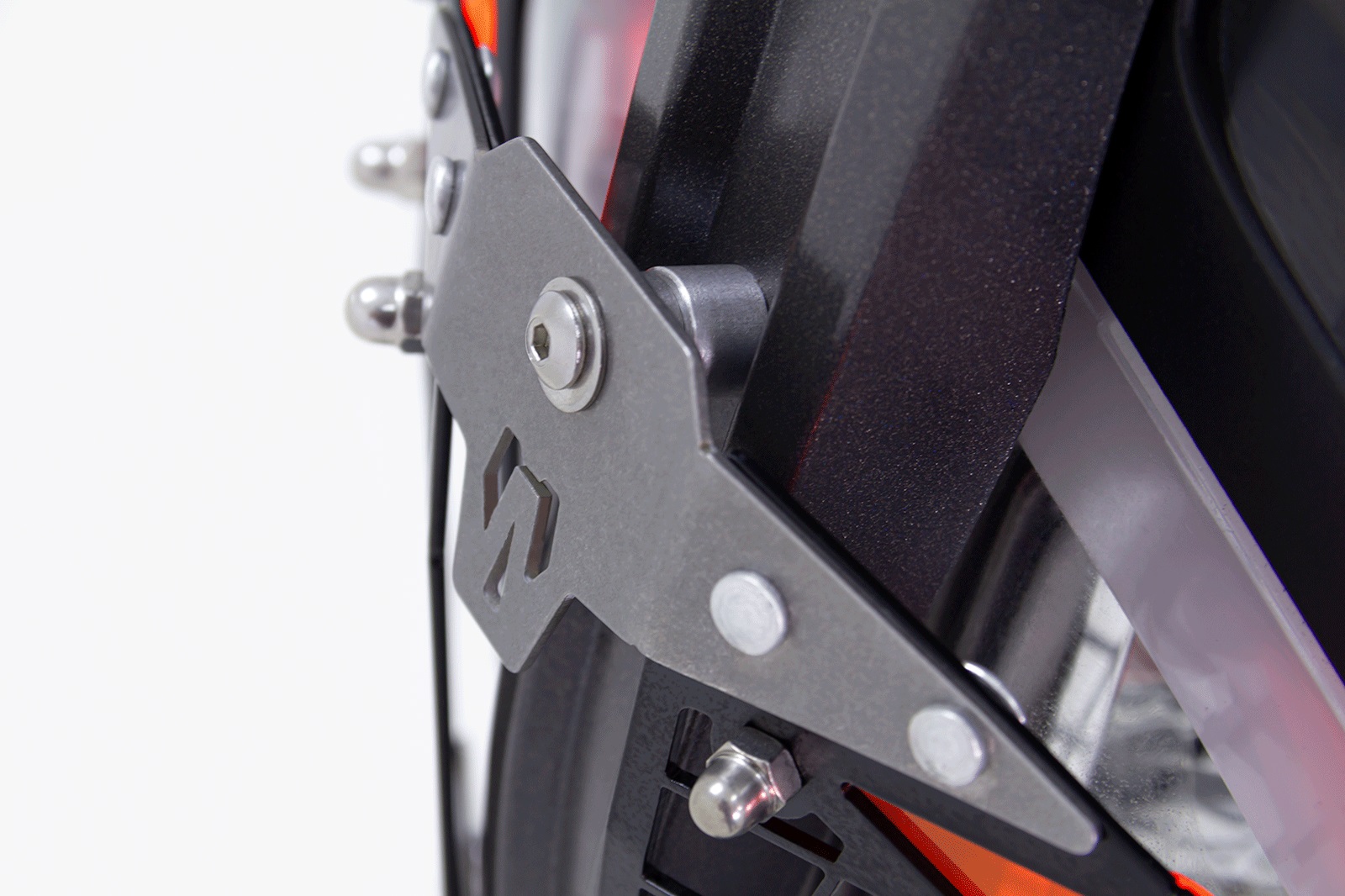 Защита фары FIREPARTS, для KTM 390 ADV PN006995 FIREPARTS