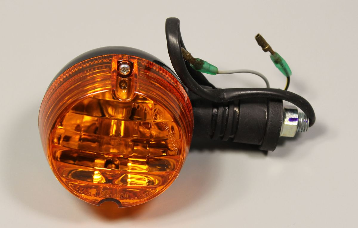 Поворотник передний правый DM201028 BAJAJ