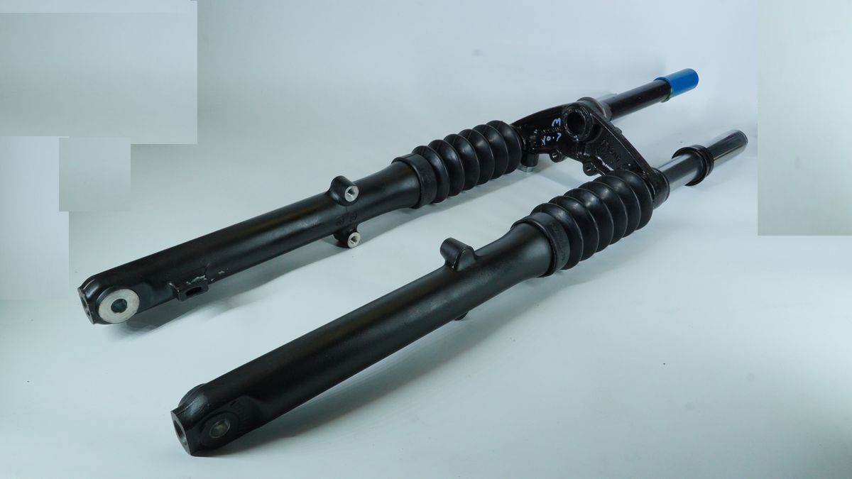 Вилка передняя в сборе PF121115 BAJAJ