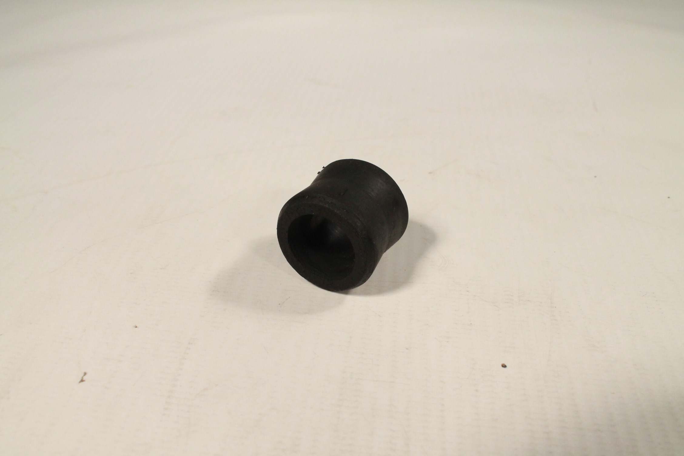 Сайлентблок заднего амортизатора, верхний DG171036 BAJAJ