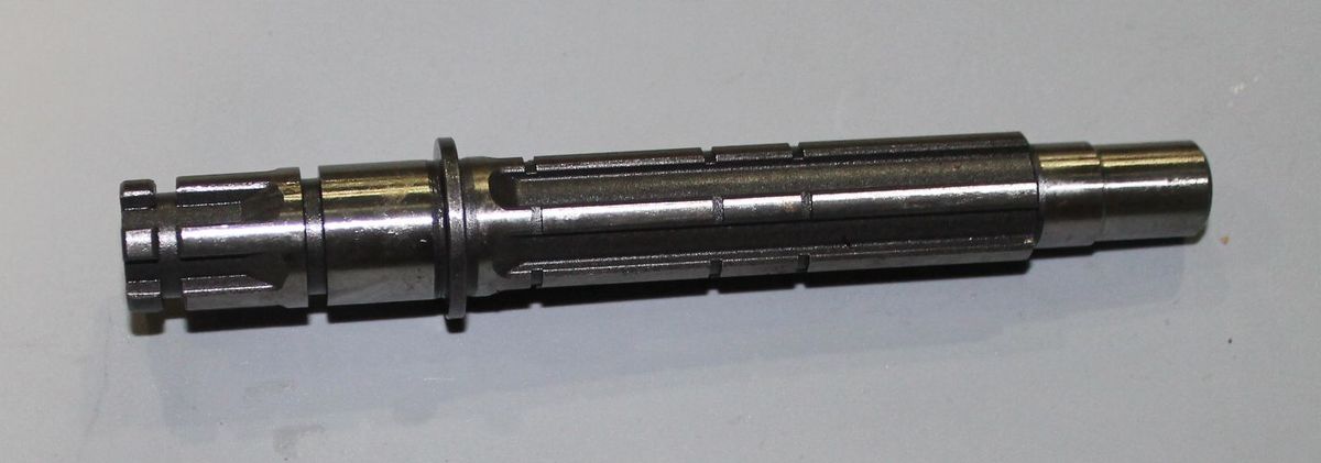 Вторичный вал JZ551008 BAJAJ