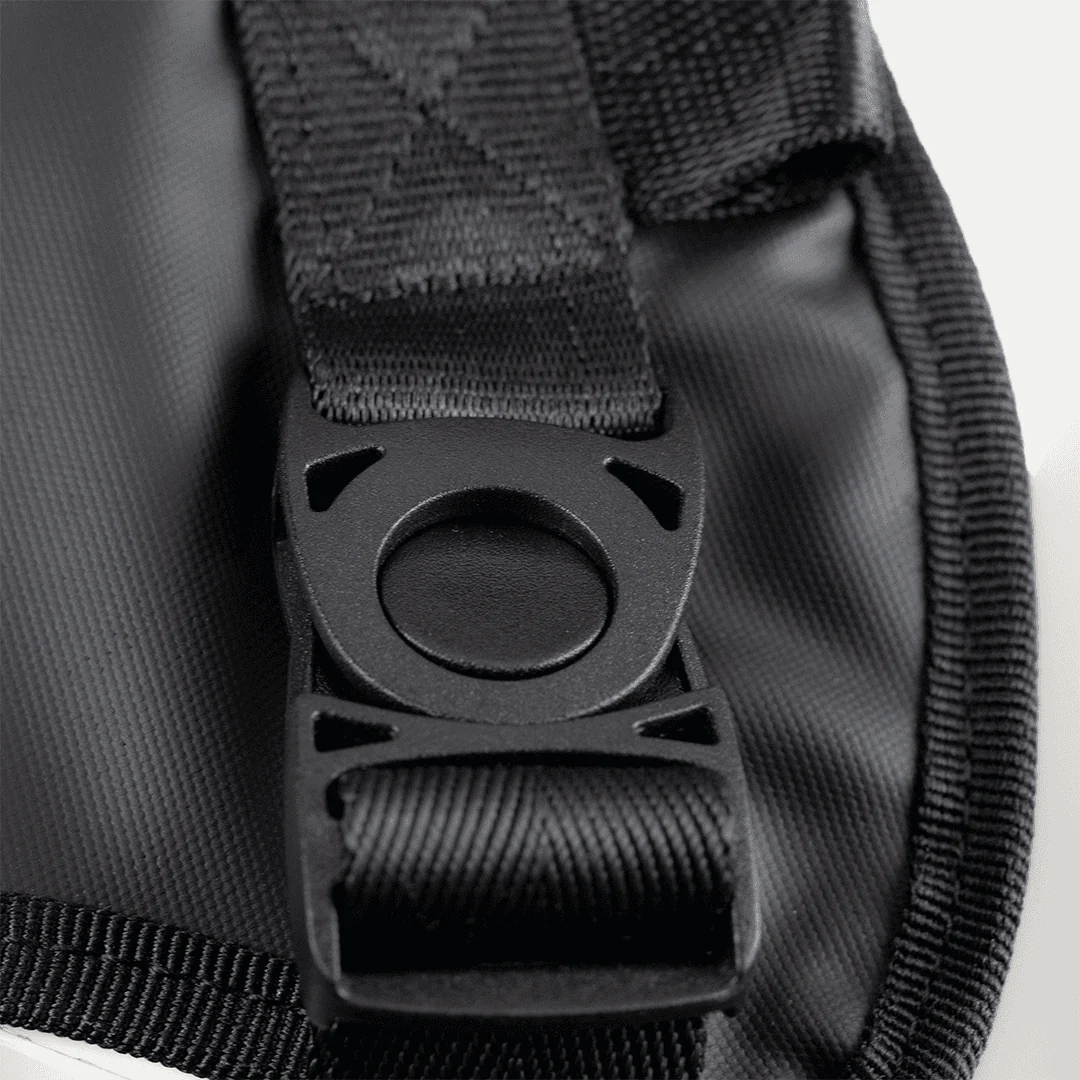 Накладка тканевая на бак мотоцикла, для крепления сумок Carbonado Modpad CN02003401 CARBONADO