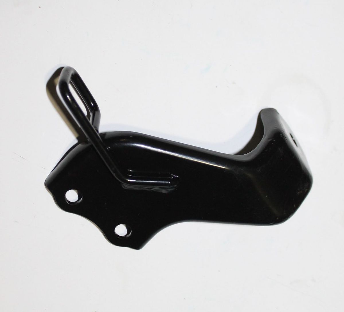 Кронштейн радиатора правый JF113849 BAJAJ