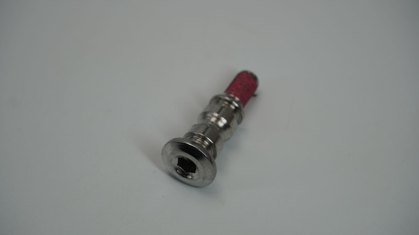 Болт M8X1.25XL39 LAC00104 BAJAJ