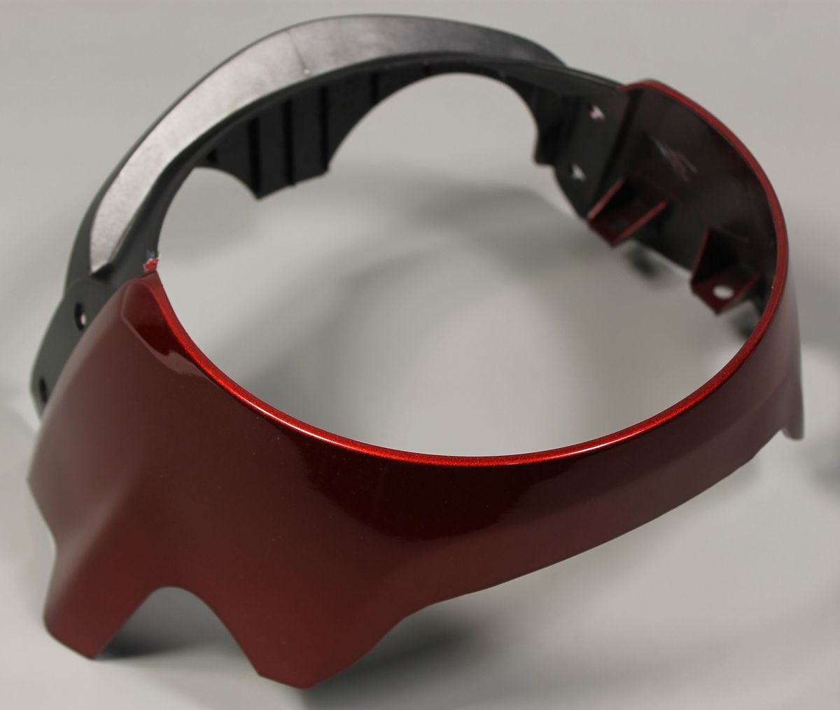 Обтекатель фары, красный  PF74013F BAJAJ