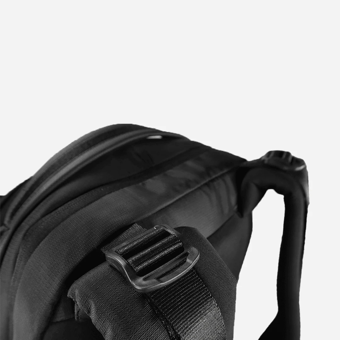 Рюкзак Commuter Backpack 30L CARBONADO, чёрный  CN01001801 CARBONADO