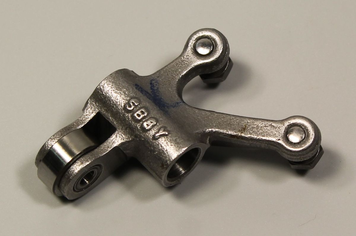 Коромысло выпускного клапана DT511262 BAJAJ