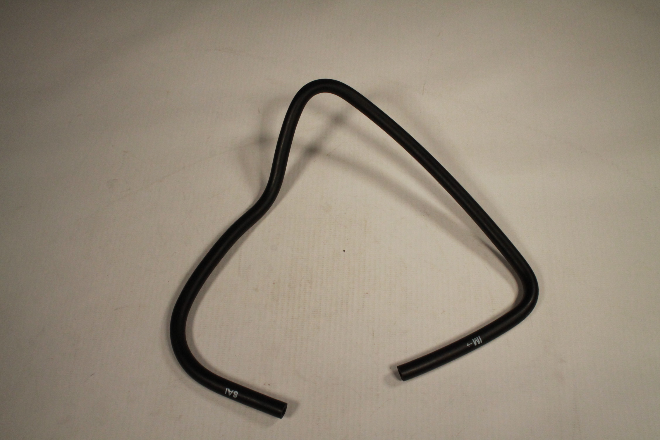 Шланг : Клапан вторичного воздуха (SAI) - впускной коллектор PD582400 BAJAJ