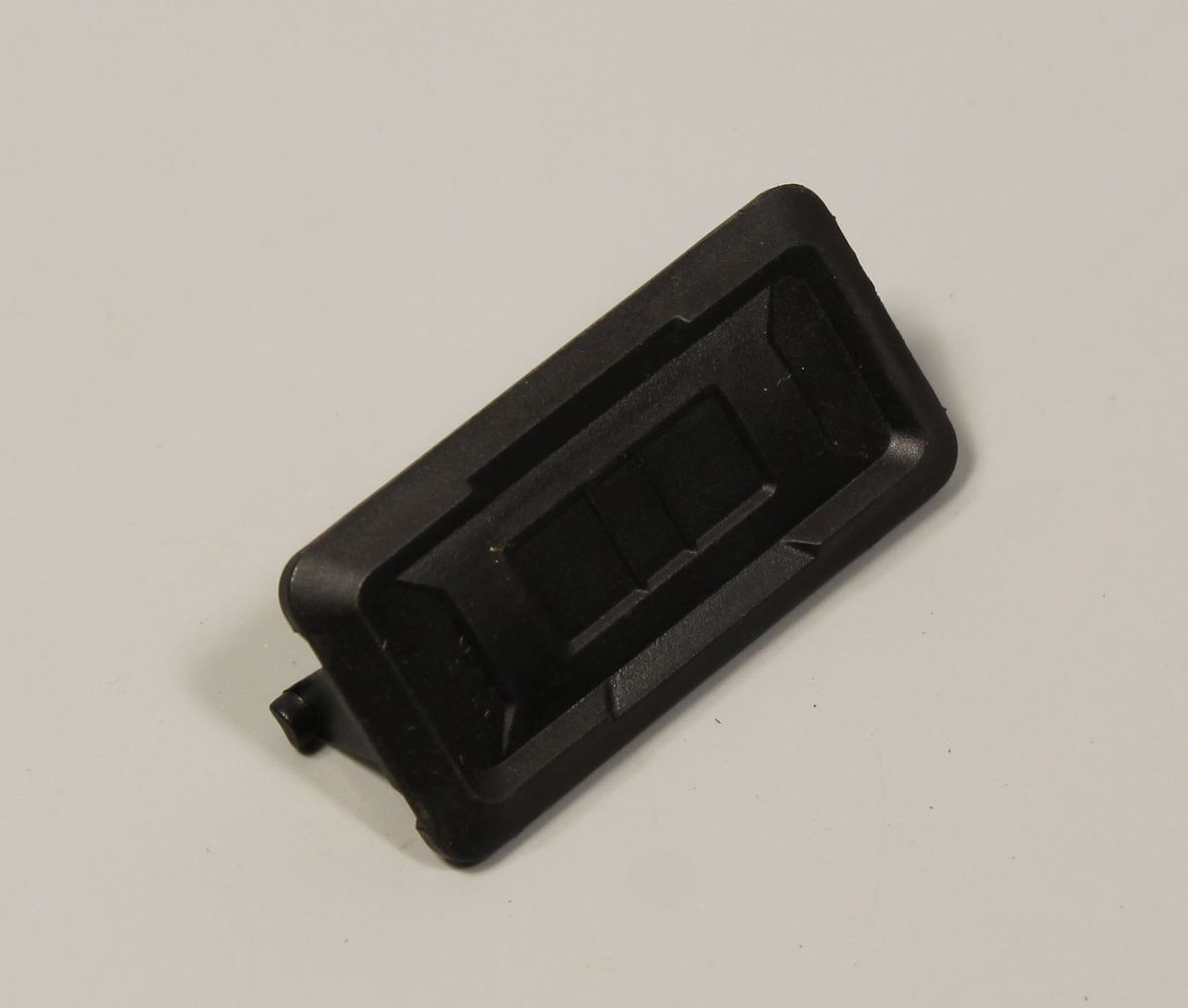 Крышка маятника регулятора приводной цепи  JL122002 BAJAJ