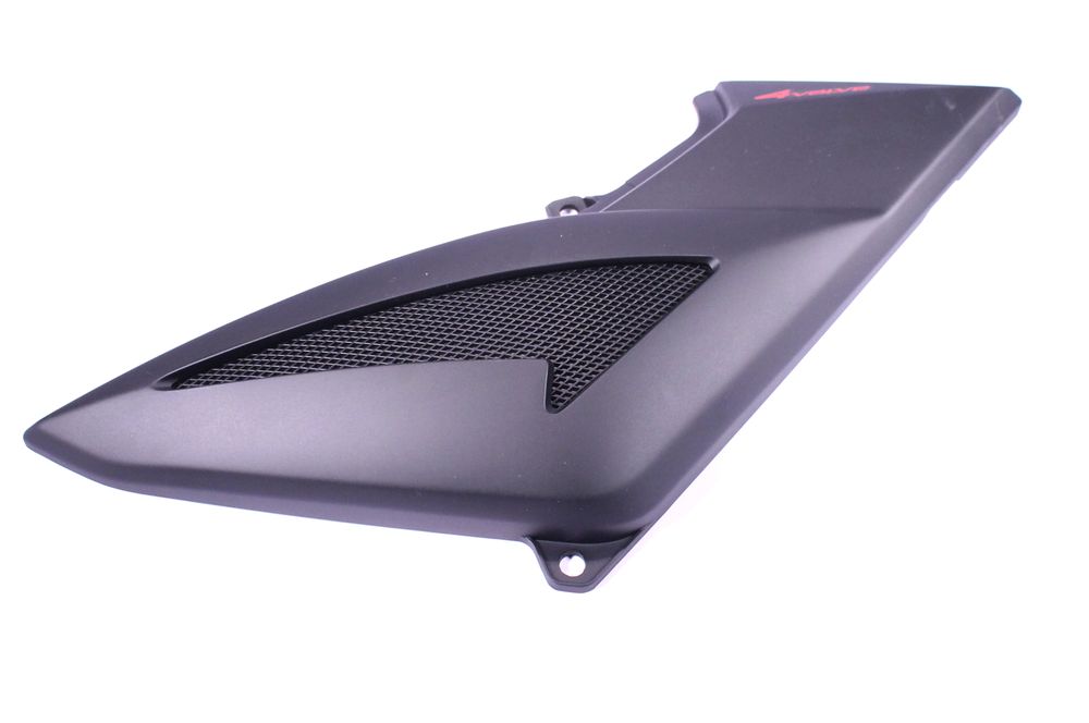 Пластик боковой правый 52JL0055 BAJAJ