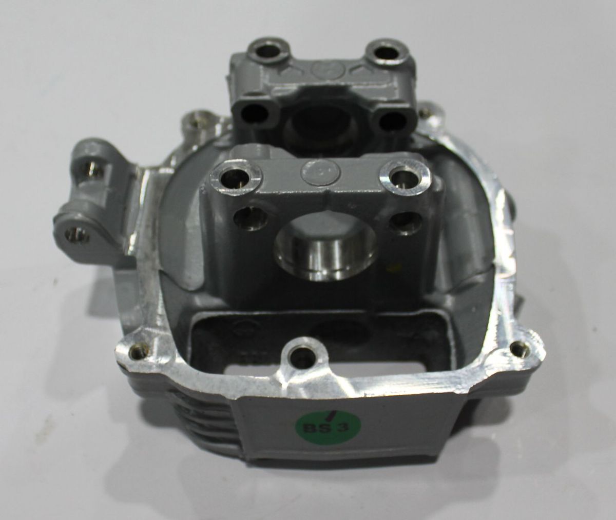 Головка блока цилиндра PF511124 BAJAJ