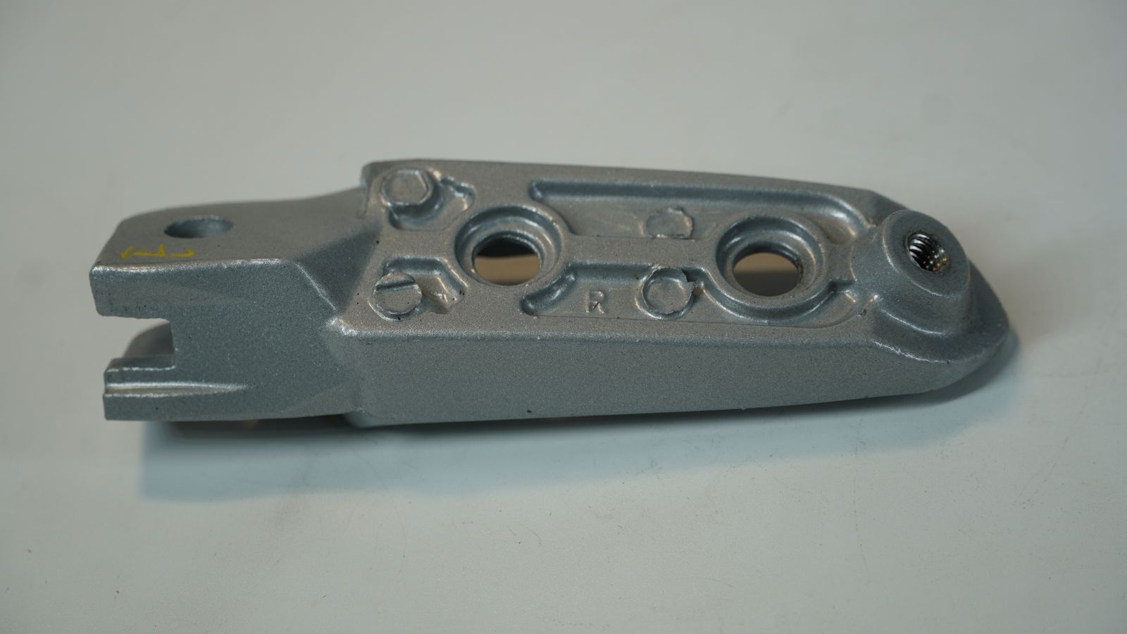 Подножка водителя, правая 56JR3T57 BAJAJ