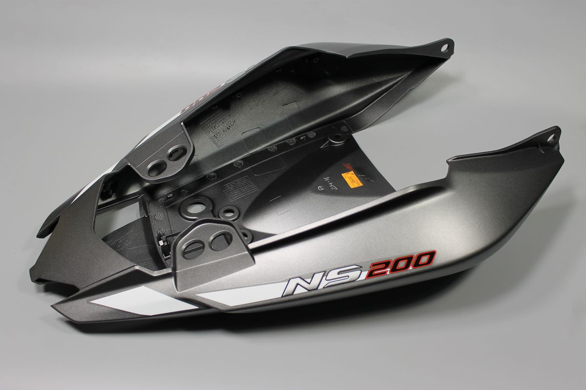 Пластик задний с белыми наклейками 52JL0938 BAJAJ