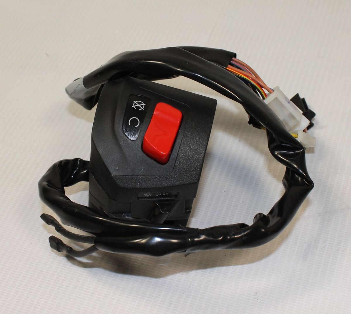 Пульт управления на руле, правый, 12V JF401414 BAJAJ