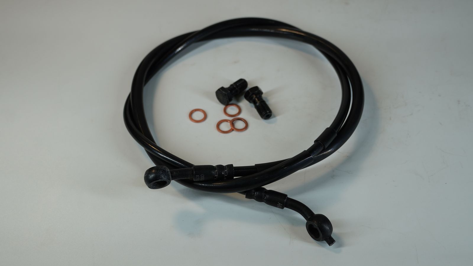 Тормозной шланг (блок ABS - задний суппорт) 36JR0087 BAJAJ