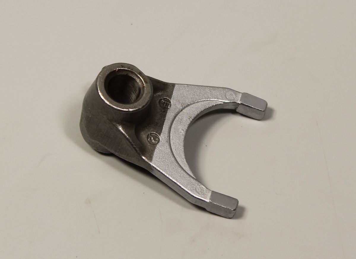 Вилка копирного вала JY561002 BAJAJ