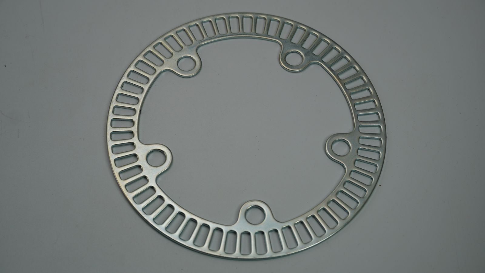 Датчик скорости вращения колеса, 12V JR131041 BAJAJ