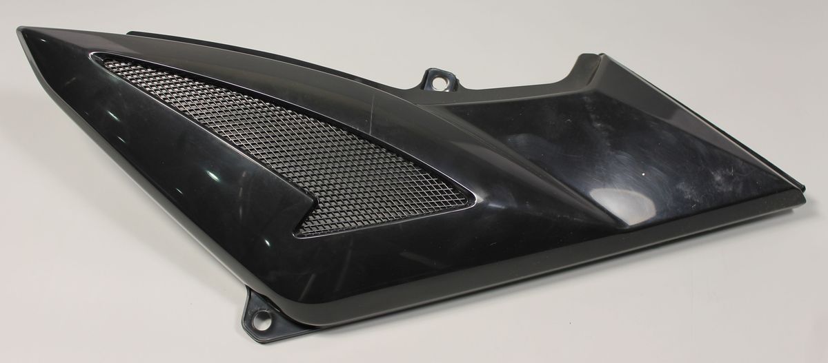 Пластик правый* JL181212 BAJAJ