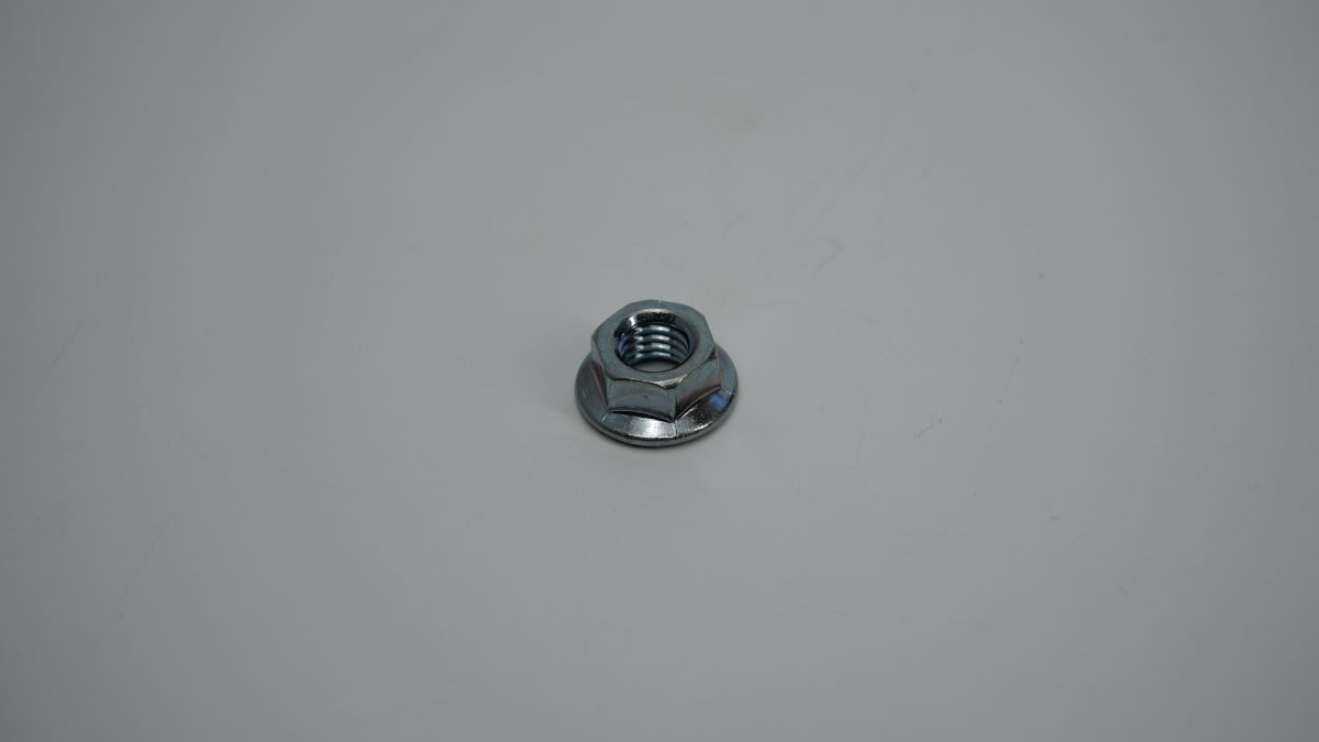 Гайка KCGA0808 BAJAJ