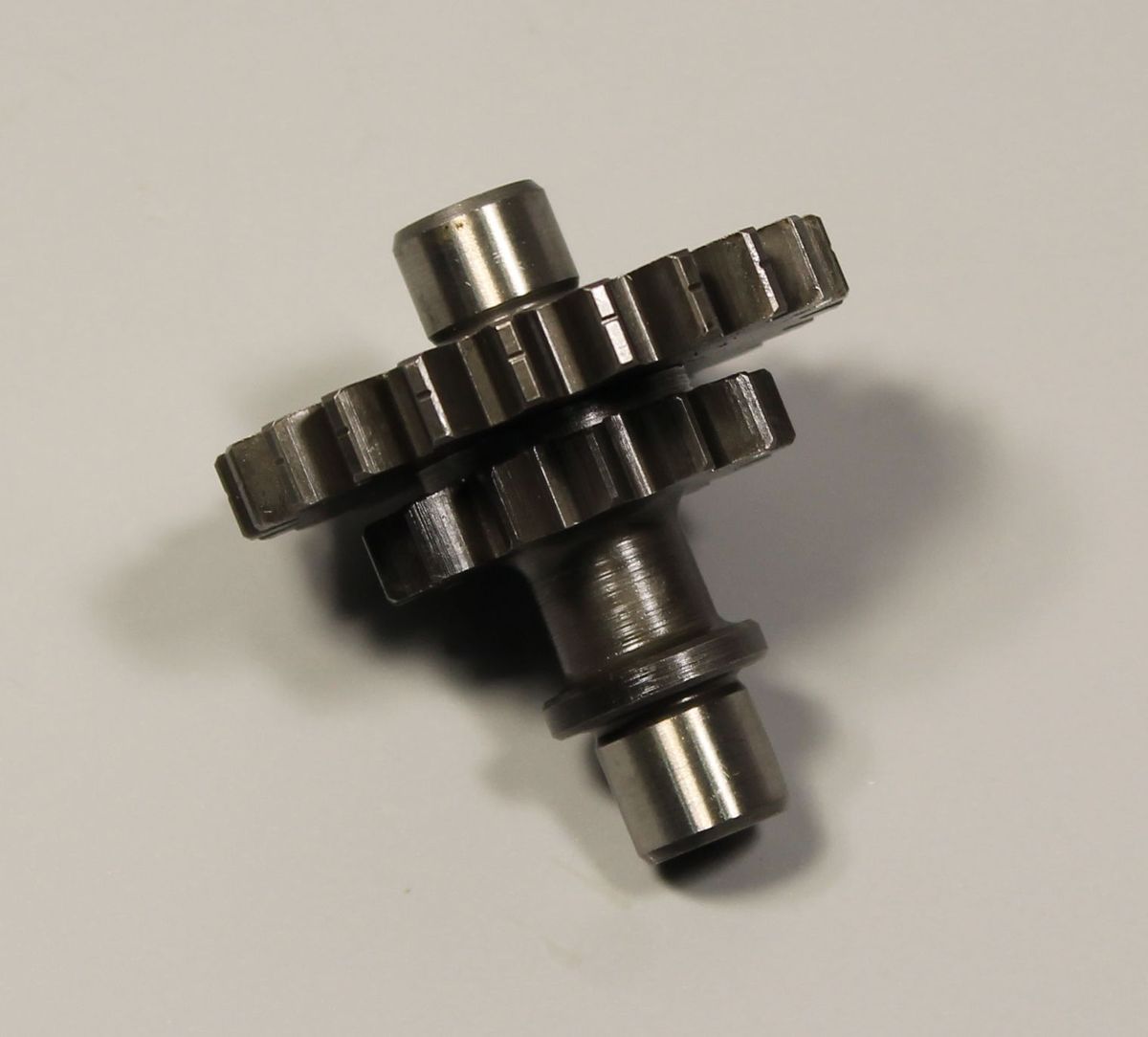 Шестерня промежуточная электростартер сцепление, 90140022000 JG621412 BAJAJ