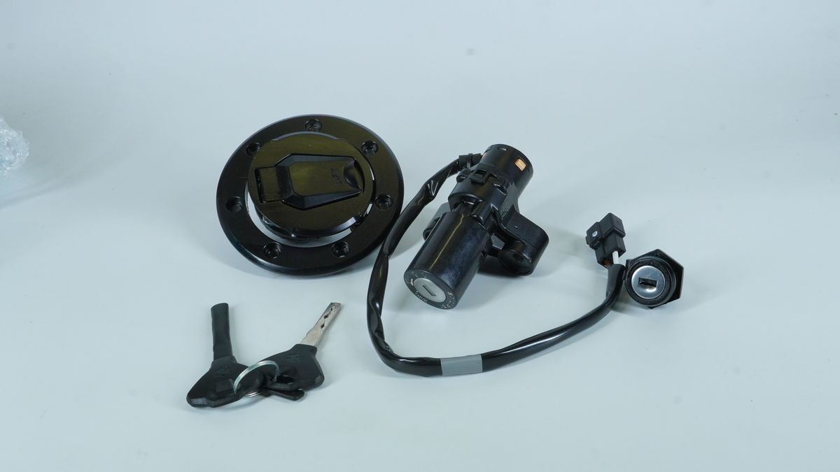 Замки комплект 3 в 1, черный, 12V 36JR0125 BAJAJ